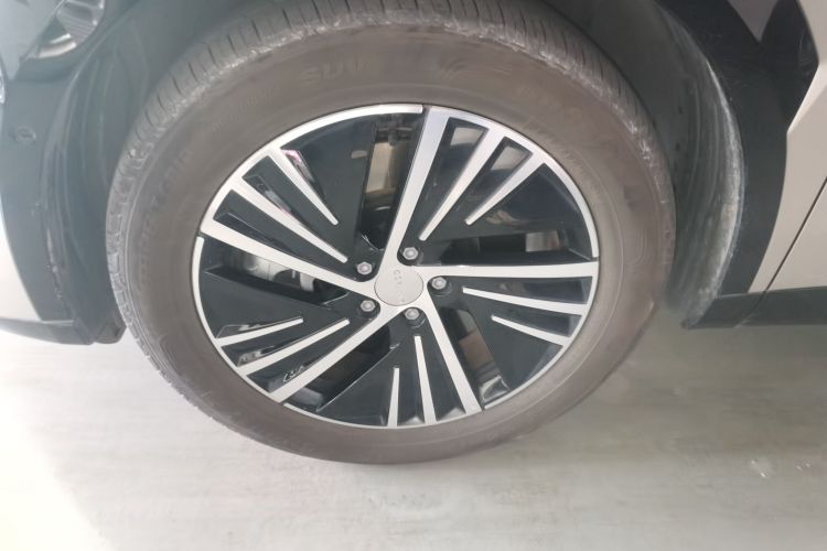 领克08 EM-P 2025款 245km 超长续航Halo车身外观6001