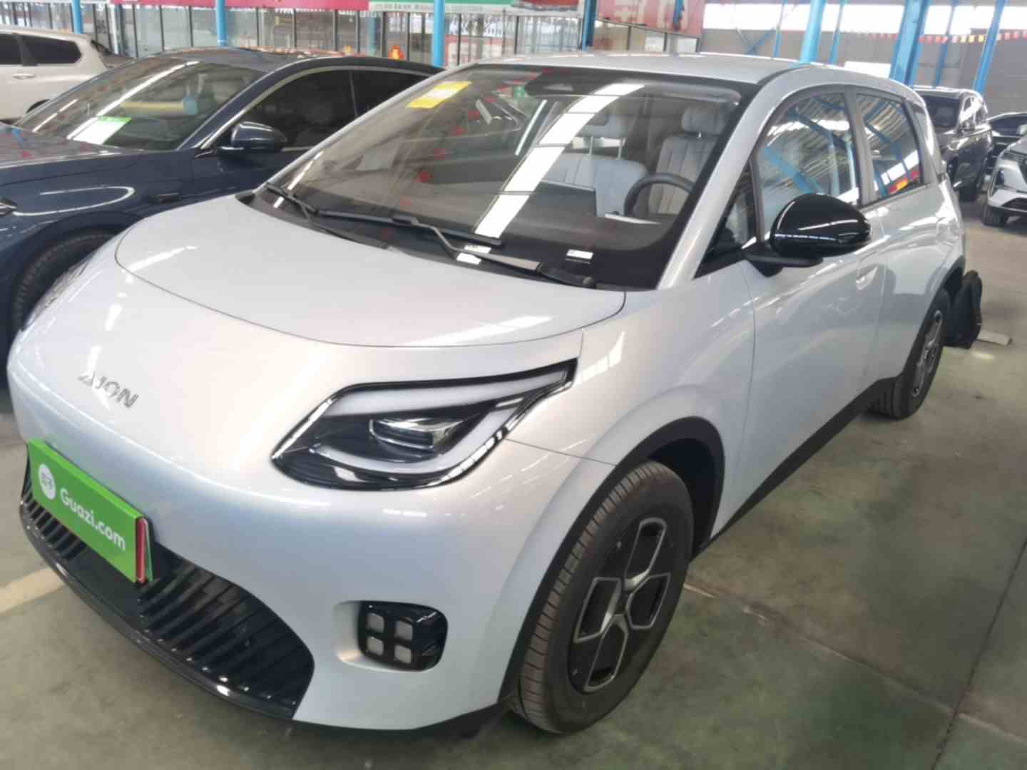 埃安 AION UT 2025款 420智享版(2)