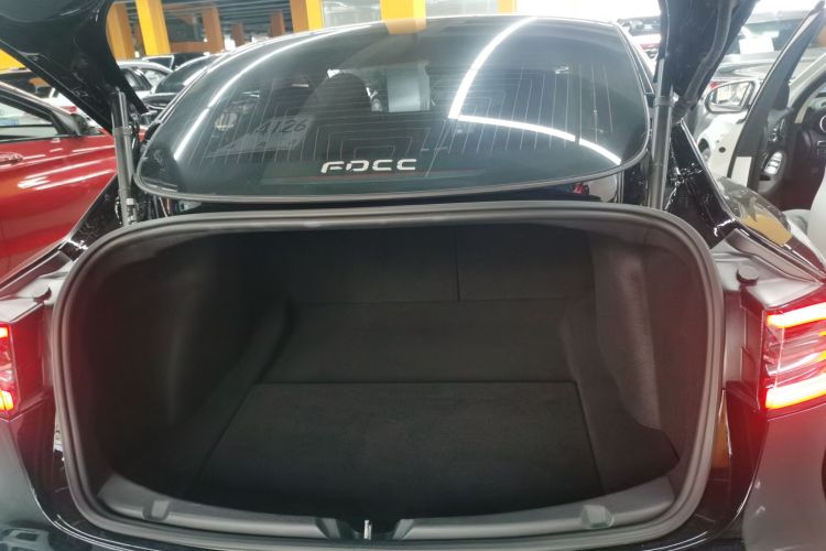 特斯拉 Model 3 2020款 标准续航后驱升级版局部细节23