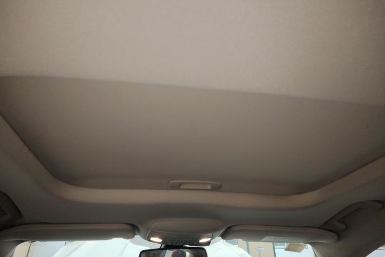 福特 蒙迪欧 2017款 改款 EcoBoost 180 豪华型中控内饰22