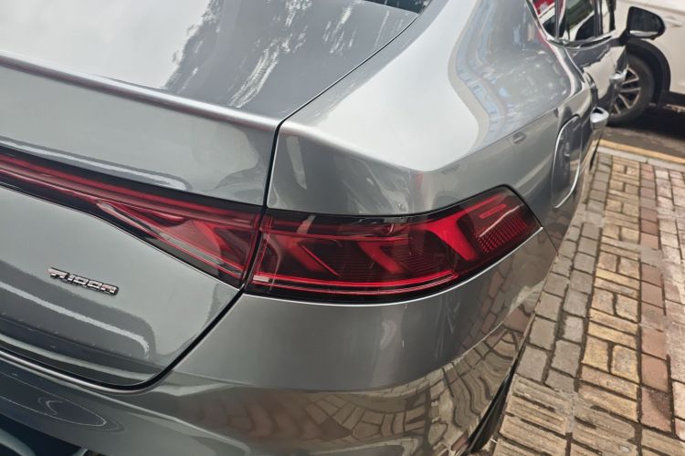 比亚迪 秦PLUS 2024款 荣耀版 DM-i 55KM领先型车身外观9