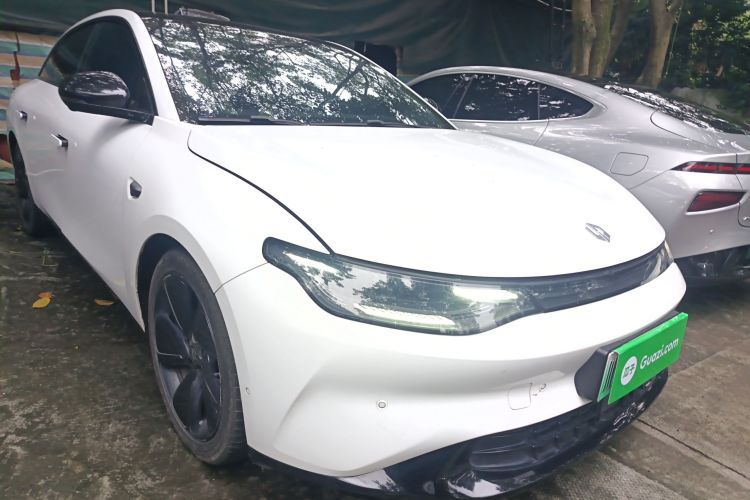 零跑汽车 零跑C01 2022款 后驱长续航版车身外观3