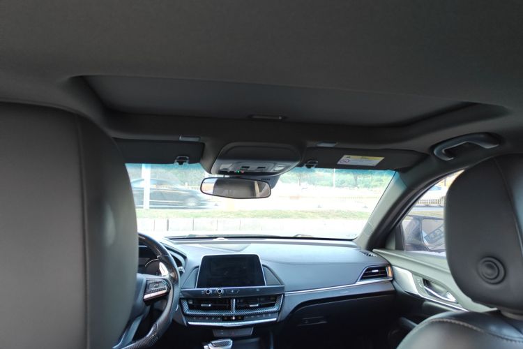 凯迪拉克CT4 2020款 28T 时尚型中控内饰22