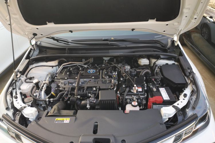 丰田 卡罗拉 2023款 1.8L 智能电混双擎 先锋版机舱底盘24