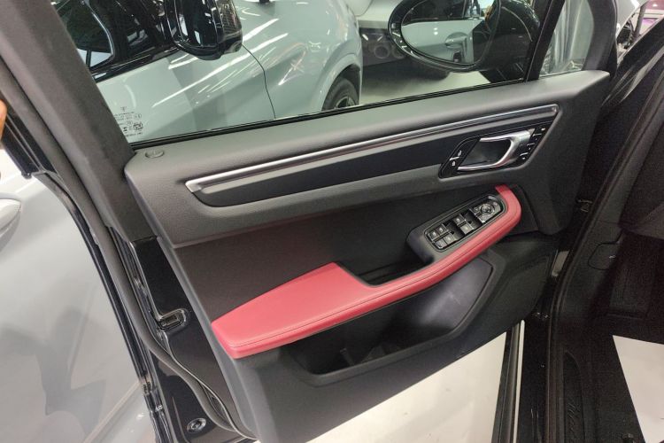 保时捷 2023款 Macan 2.0T中控内饰47