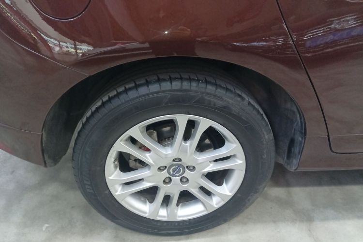 沃尔沃XC60 2016款 T5 智进版车身外观6008