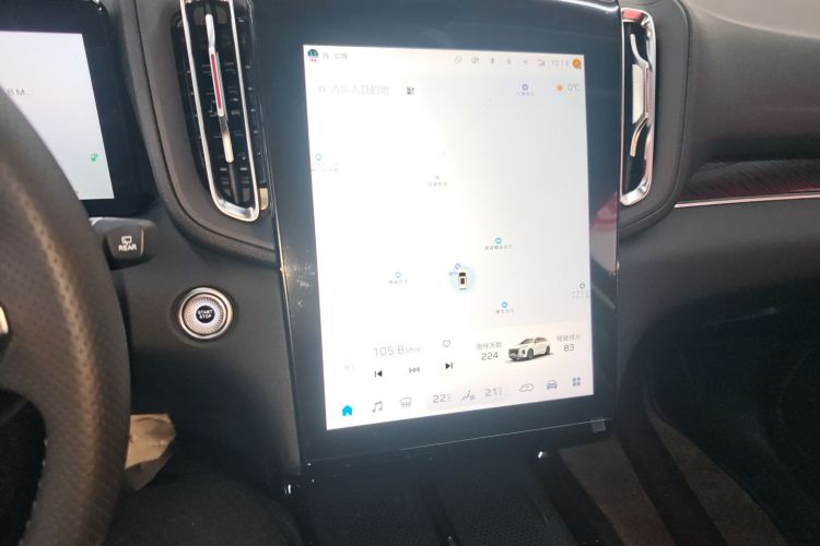 红旗HS3 PHEV 2024款 PHEV 115km 劲为版中控内饰16