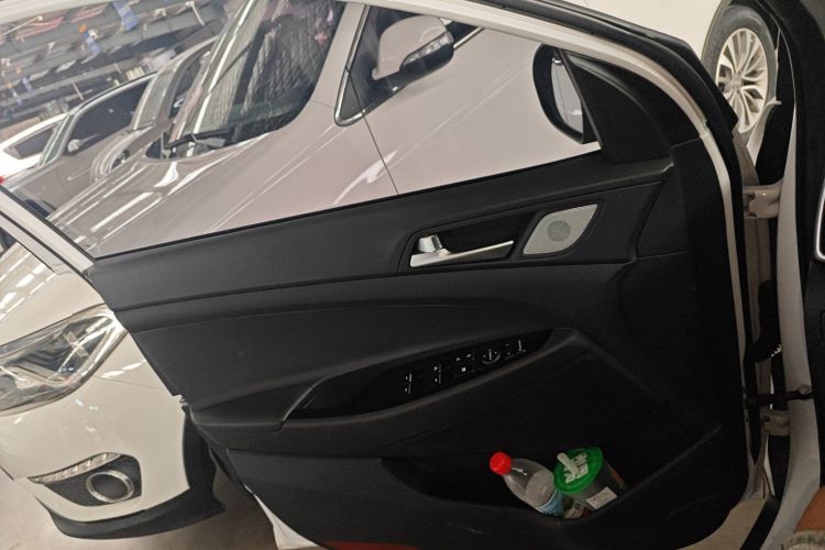 现代 途胜 2020款 280TGDi 两驱GLS时尚版 国VI中控内饰47