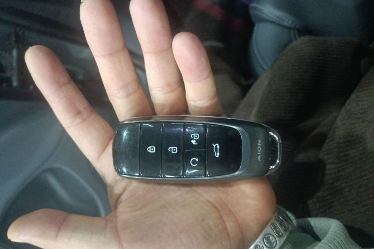 埃安 AION V 2024款 Plus 70 星耀版 磷酸铁锂中控内饰11