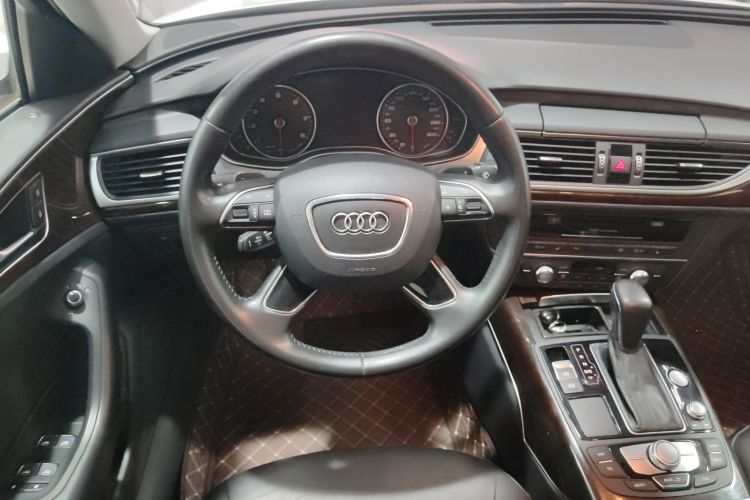 奥迪A6L 2017款 TFSI 舒适型中控内饰13