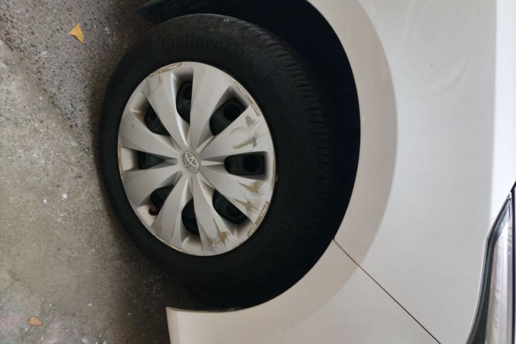 丰田 YARiS L 致炫 2017款 1.5E CVT劲速升级版车身外观10