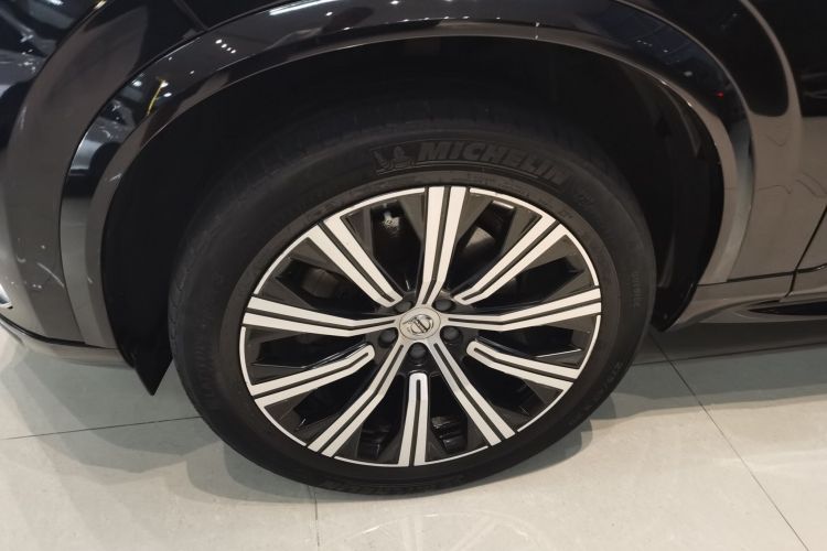 沃尔沃XC90 2020款 改款 T6 智逸豪华版 7座车身外观6007