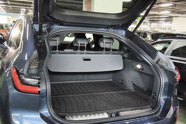 蔚来EC6 2020款 615KM 性能版机舱底盘23