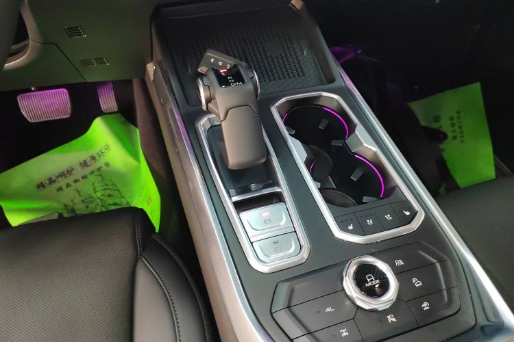 坦克400新能源 2024款 Hi4-T 越野版中控内饰18