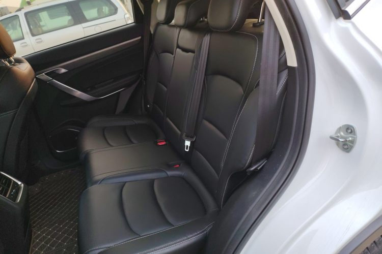 吉利汽车 博越 2020款 1.8TD DCT智尊PRO中控内饰21