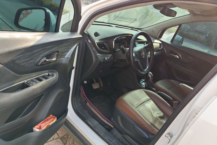 别克 昂科拉 2018款 18T 自动两驱都市领先型中控内饰20