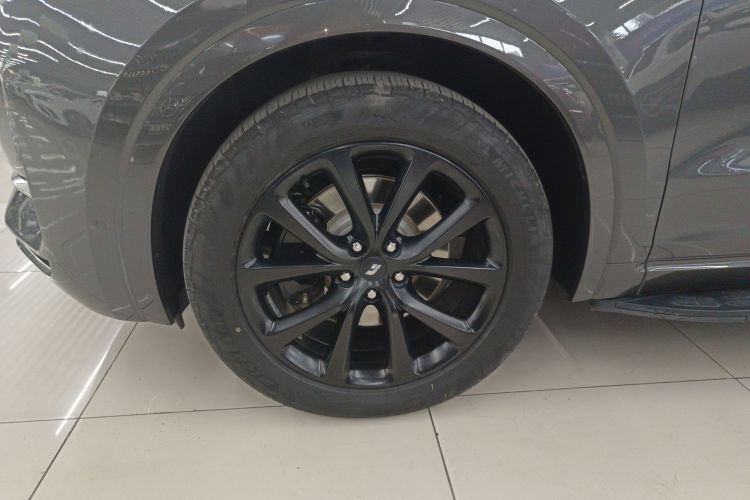 理想汽车 理想ONE 2020款 增程6座版车身外观6007