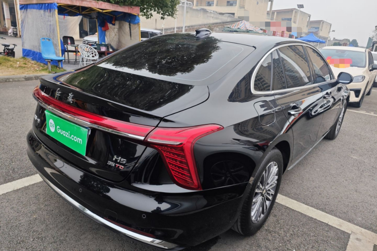 红旗H5 2025款 1.5T DCT旗韵版车身外观7