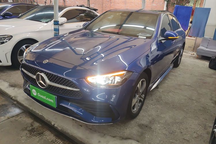 奔驰C级 2022款 改款 C 200 L 运动版车身外观1
