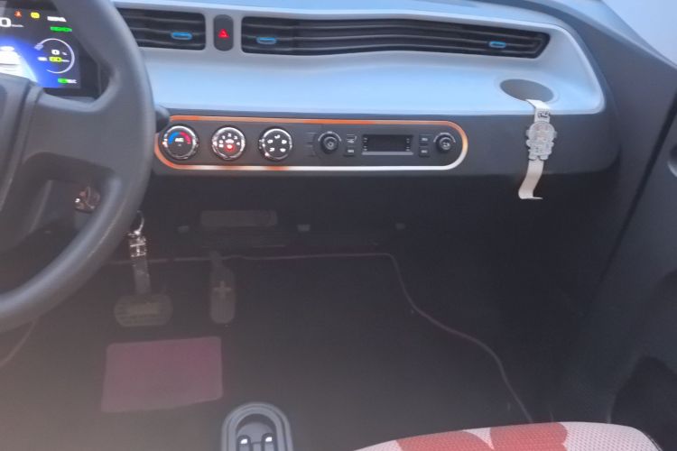 五菱汽车 宏光MINIEV 2020款 自在款 磷酸铁锂中控内饰16