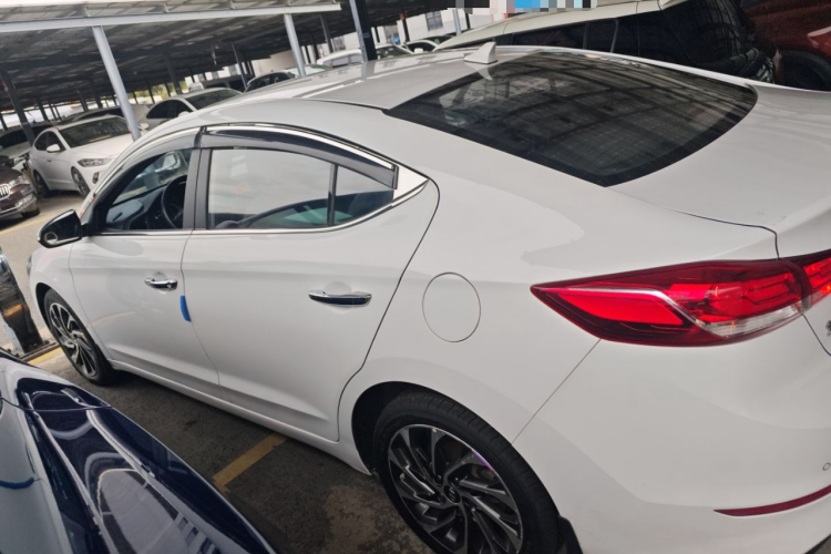 现代 领动 2019款 1.4T 双离合炫动·活力型车身外观4