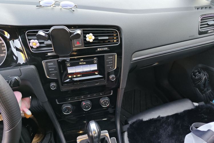 大众 高尔夫 2016款 1.4TSI 自动R-Line中控内饰16