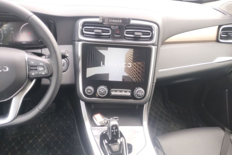 领克01 2020款 2.0T 两驱纯Pro版 国VI中控内饰16