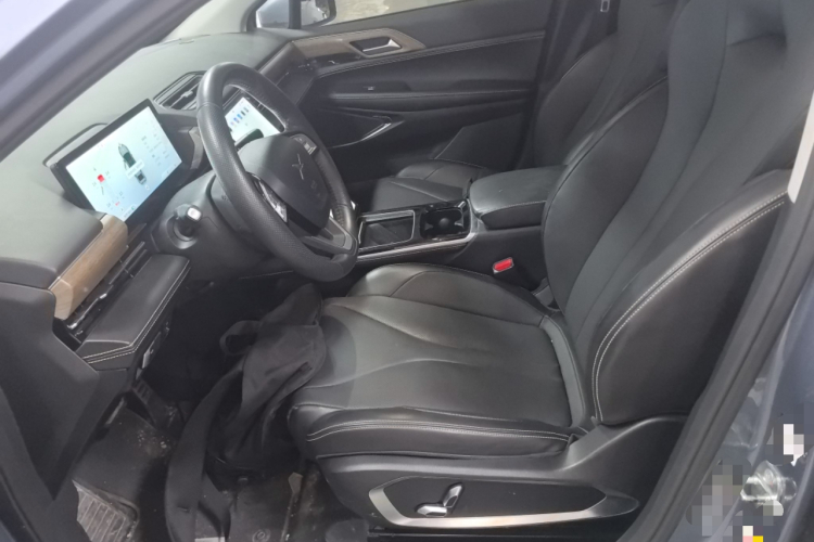 小鹏P5 2022款 460E+局部细节19