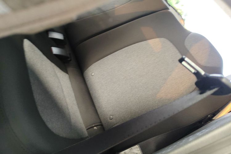 五菱汽车 宏光MINIEV 2022款 马卡龙臻享款 磷酸铁锂中控内饰21