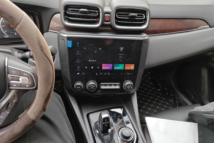 领克03 2019款 1.5TD DCT劲Pro版 国VI中控内饰16
