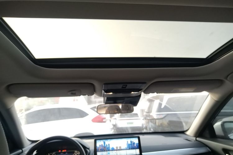 日产 天籁 2022款 2.0T XL 进享版中控内饰22