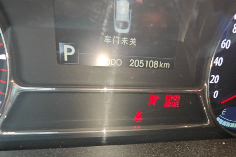 起亚K5 2012款 2.0L 自动DLX中控内饰15