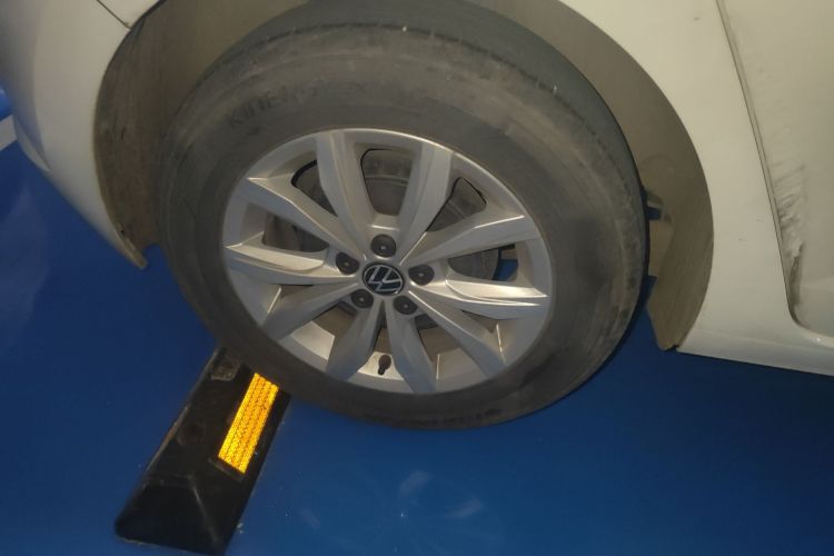 大众 Polo 2021款 Plus 1.5L 自动炫彩科技版车身外观10