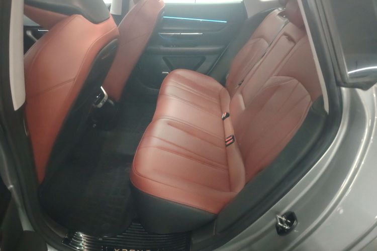 小鹏P7 2022款 625E中控内饰7004