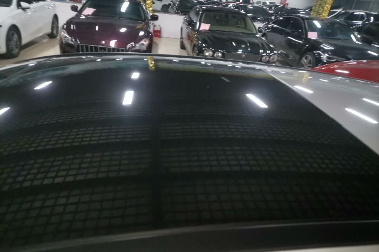 奔驰A级(进口) 2019款 A 200 动感型局部细节57