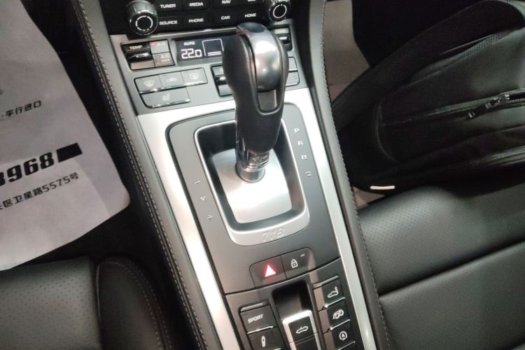 保时捷718 2022款 Boxster 2.0T中控内饰18