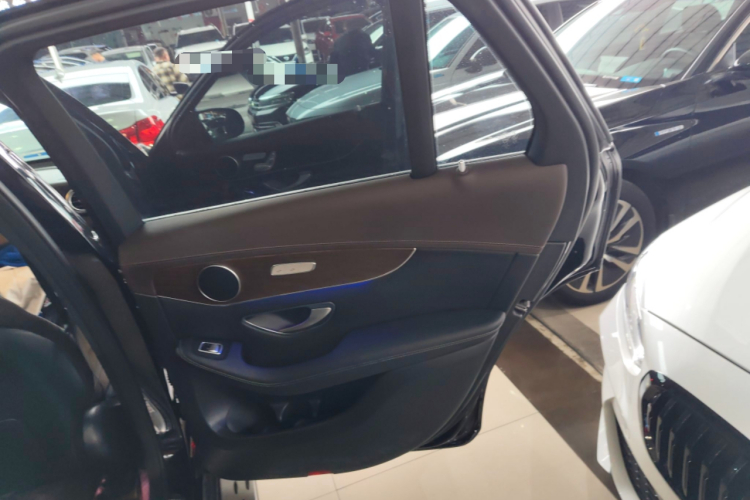 奔驰GLC 2021款 GLC 260 L 4MATIC 豪华型中控内饰7006