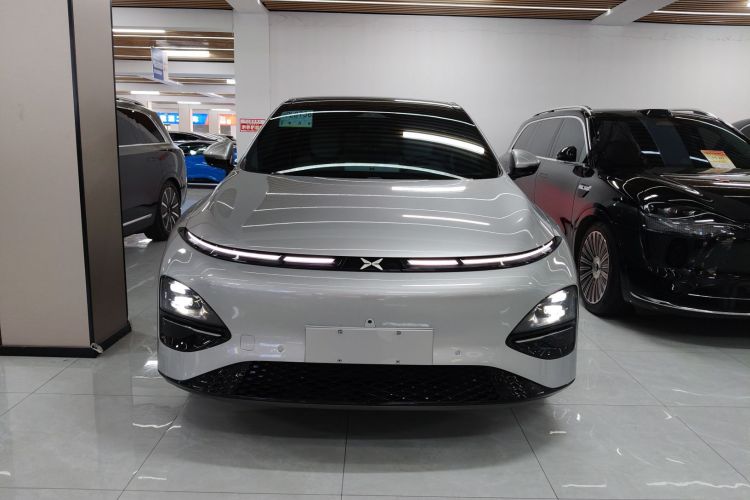 小鹏G6 2023款 580 长续航 Pro车身外观2