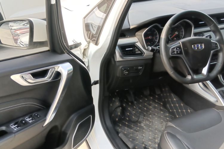 吉利汽车 远景X3 2017款 1.5L 手动精英型中控内饰20