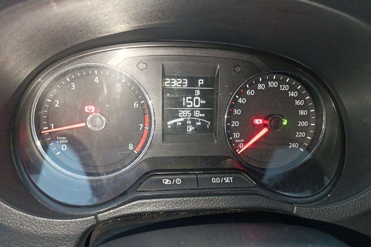 大众 Polo 2016款 1.6L 自动舒适型中控内饰15