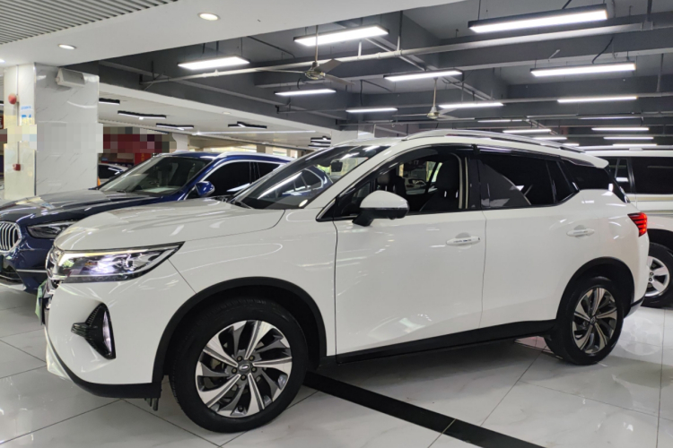 广汽传祺 传祺GS4 2020款 270T 自动智联科技版车身外观6003