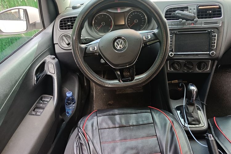大众 Polo 2016款 1.6L 自动舒适型局部细节13