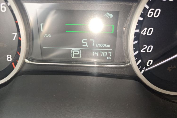 日产 轩逸 2022款 经典 1.6XL CVT豪华版中控内饰15