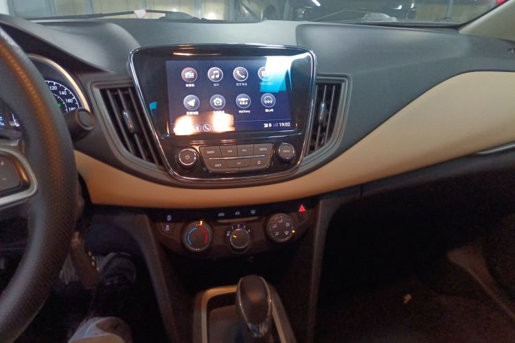 雪佛兰 科鲁泽 2022款 320 自动悦享天窗版局部细节16