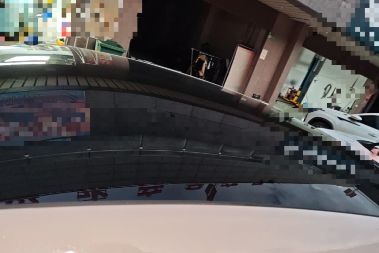 鸿蒙智行 智界R7 2025款 增程 251km Max局部细节57