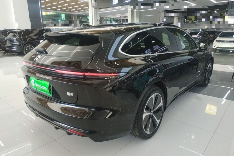 蔚来ET5T 2025款 75kWh Touring车身外观7