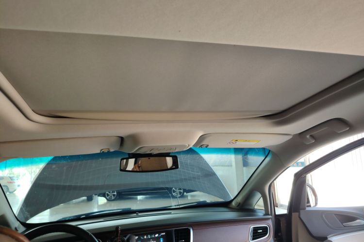 别克GL8 2017款 25S 豪华型 国V局部细节22