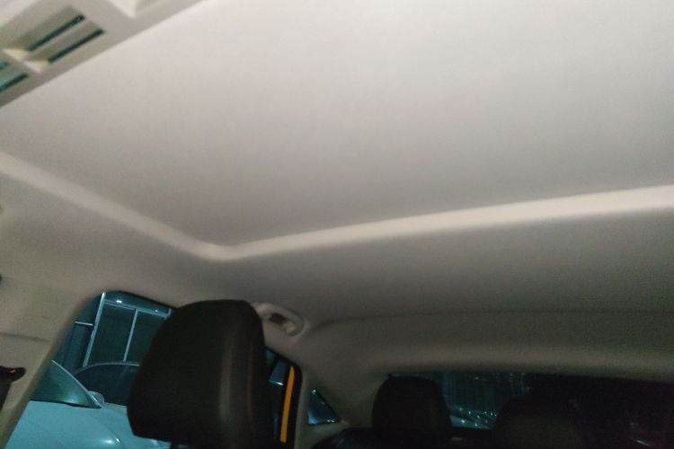 名爵 MG5 2021款 180DVVT CVT青春豪华版局部细节22