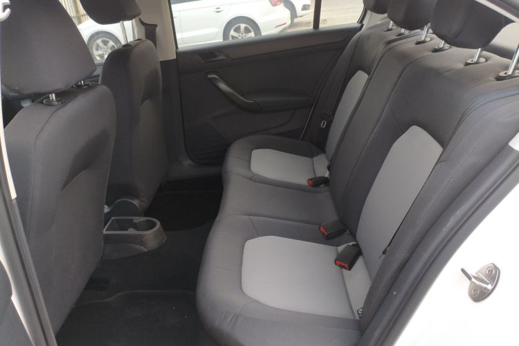 斯柯达 昕锐 2018款 1.4L 手动标准版中控内饰21