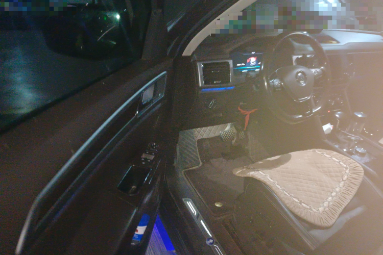 大众 途昂 2017款 380TSI 四驱旗舰版中控内饰20